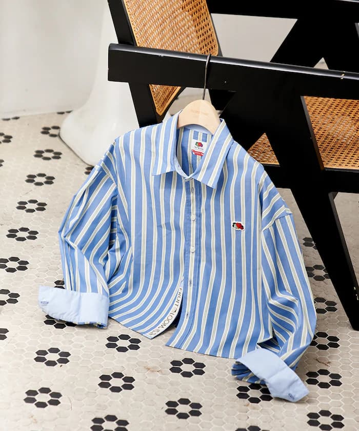 サックスブルー