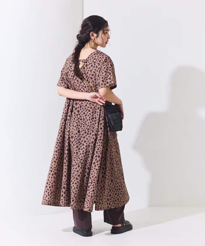 別注 UVカット 後背開放連身裙