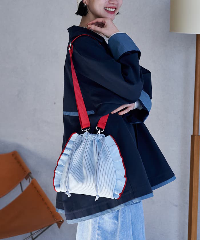 多用途配色針織荷葉邊側背包 限定展開