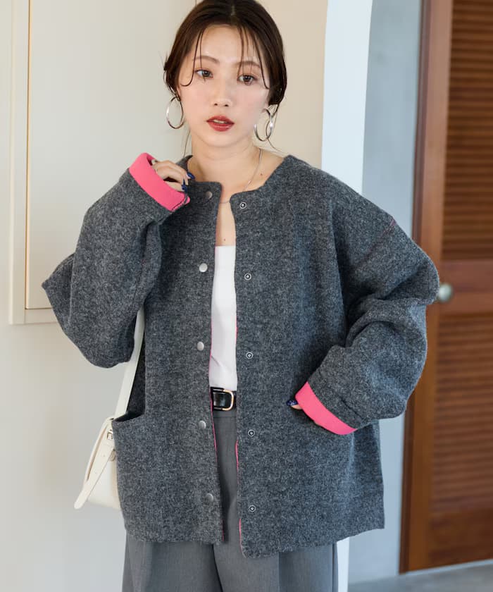 チャコール×ピンク