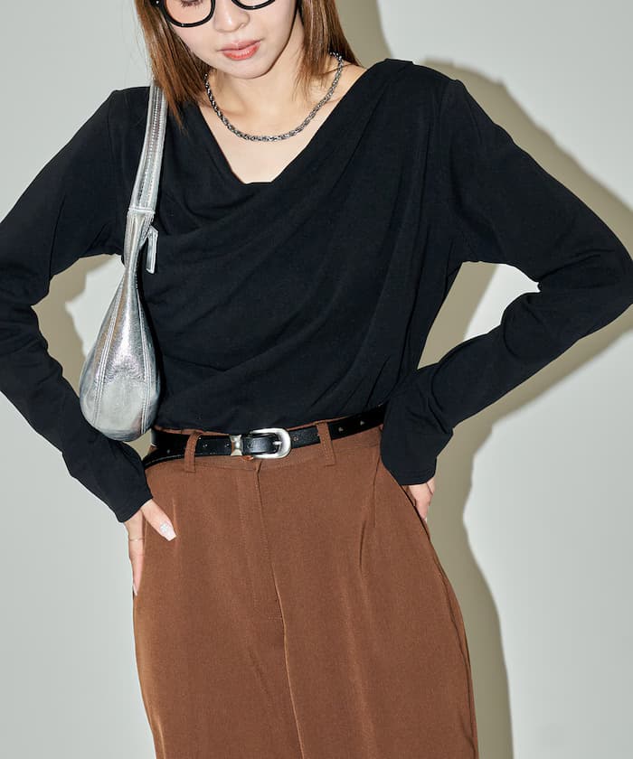 露肩 リブ上衣 限定展開