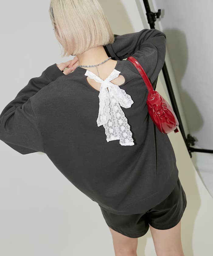 蕾絲蝴蝶結衛衣 限定展開